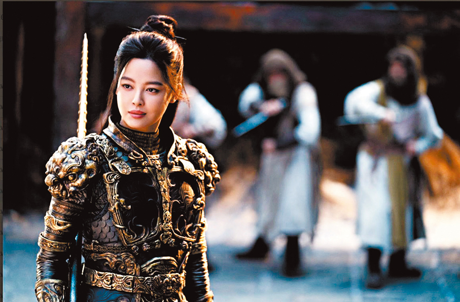 ●辛芷蕾飾演入雲龍。