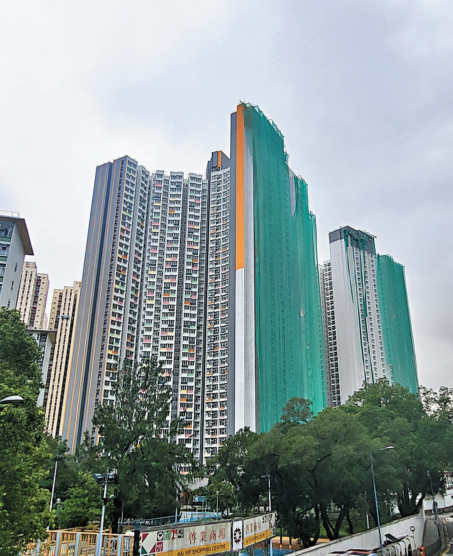 ●房委會推出一系列措施，鼓勵市民循房屋階梯上進上流。圖為綠置居九龍灣宏緻苑。 資料圖片