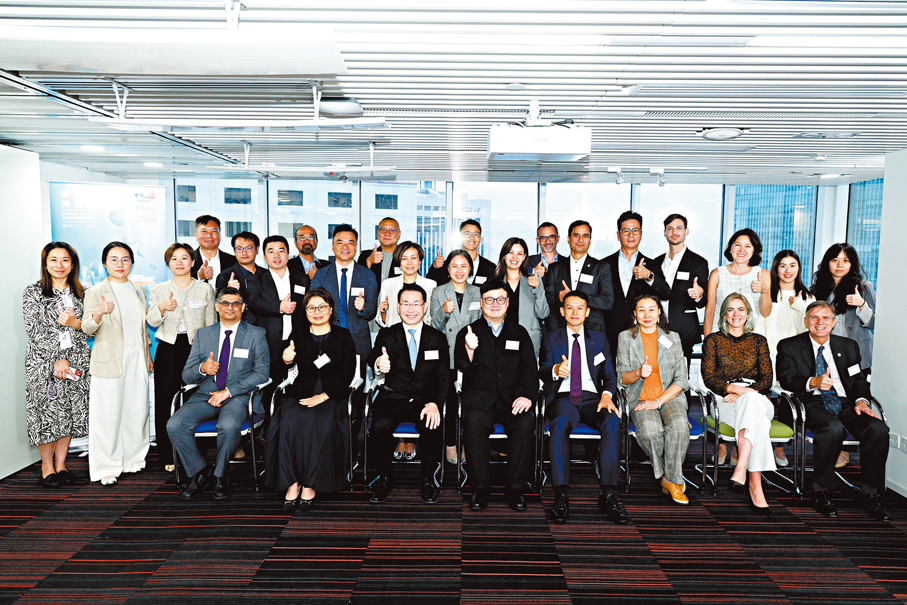 ●多個「香港海運週2025」活動主辦機構代表上月28日聚首，互相交流分享精彩活動焦點。