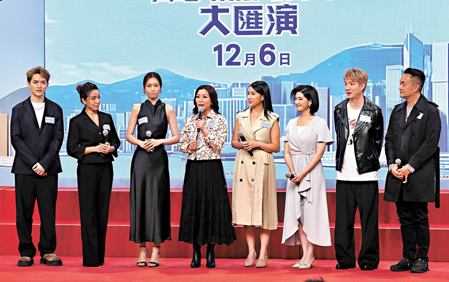 ●左起：阮浩棕、蔡宛珊、何沛珈、朱凱婷、余詠茵、麥景榕、余宜發和梁泰來為大匯演擔任司儀。 香港文匯報記者黃艾力  攝