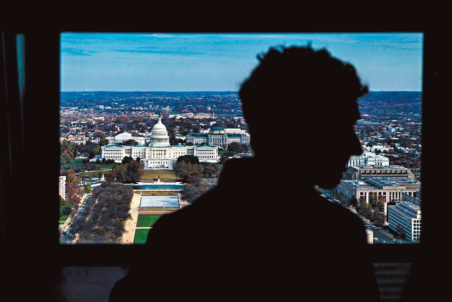 ●美國政府「停擺」43天，終於上周結束。 彭博社