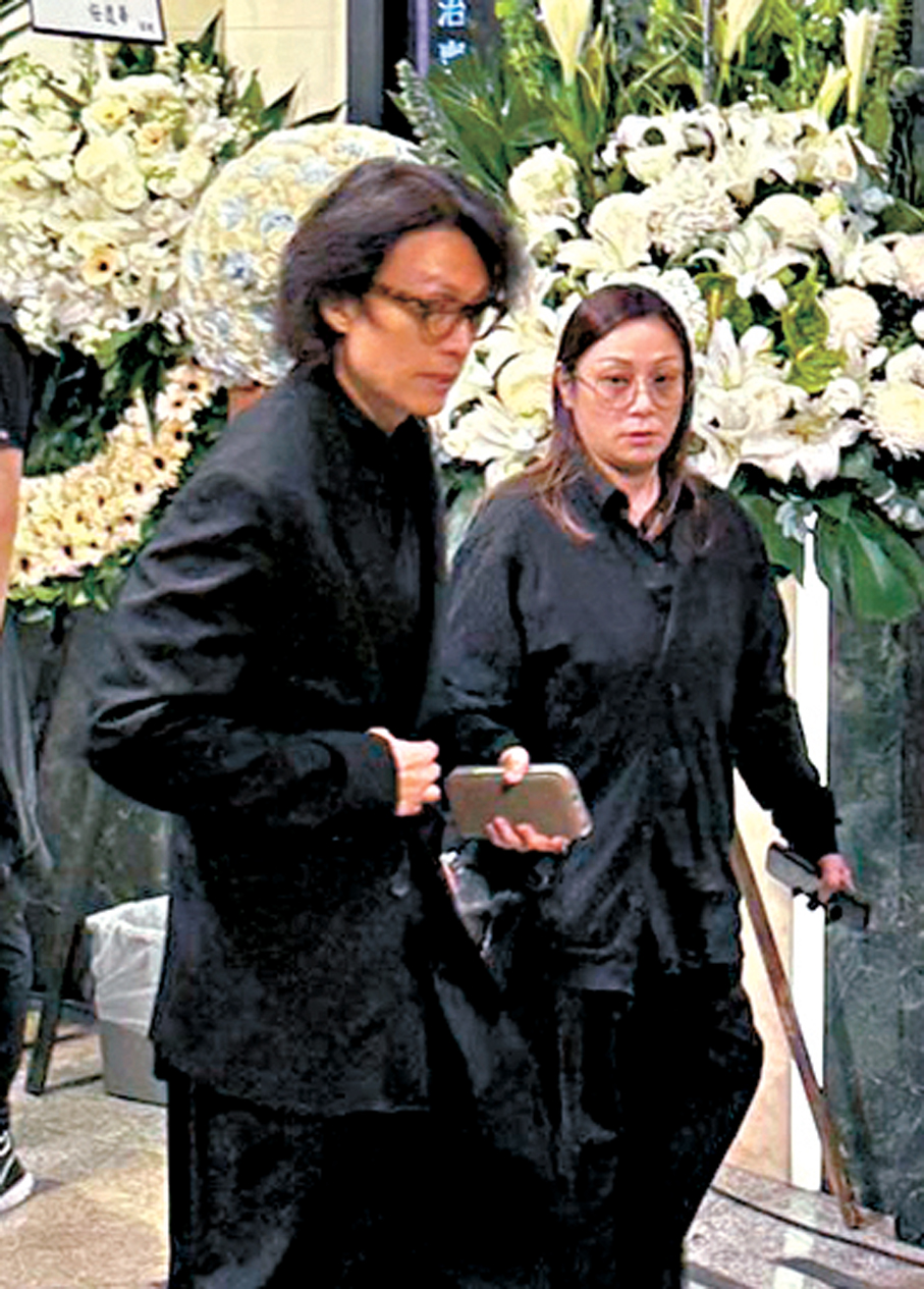 ●黃子華前來送別舊拍檔。香港文匯報記者阿祖 攝