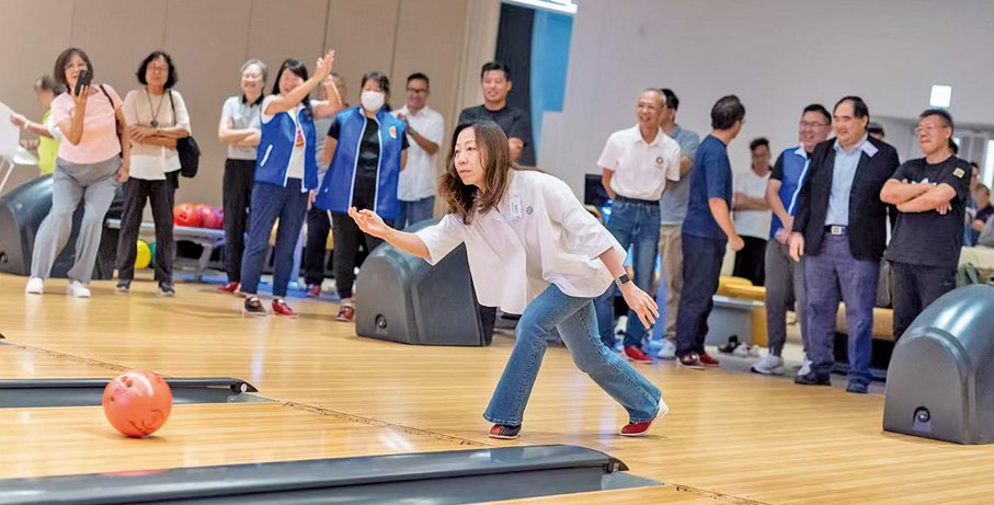 ●民政事務總署署長杜潔麗擔任「龍城迎全運2025保齡球友誼賽」主禮嘉賓。