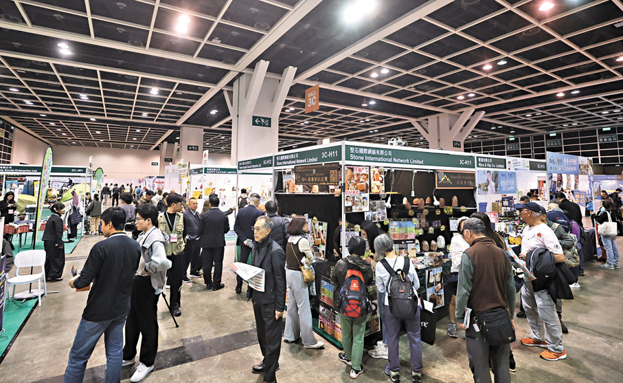 ●「香港戶外用品及運動博覽2025暨亞洲室內運動節」一連三天假灣仔會展舉行。   香港文匯報記者郭木又  攝