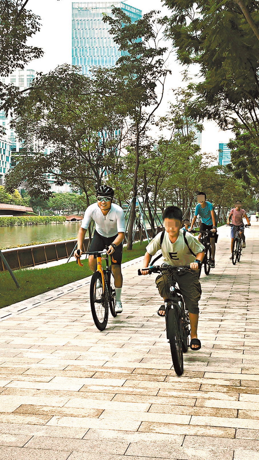 ●家庭騎行場景在深圳更常見。受訪者供圖