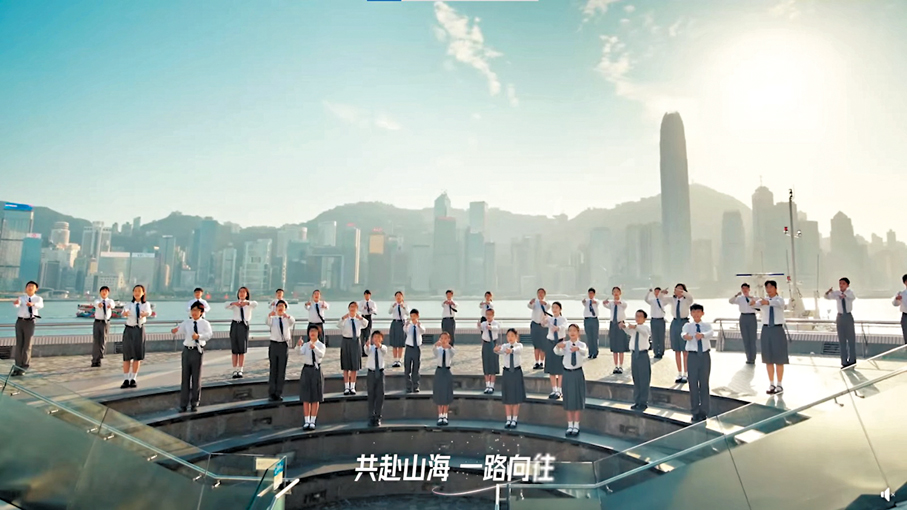 ●香港學生手語演繹。  視頻截圖