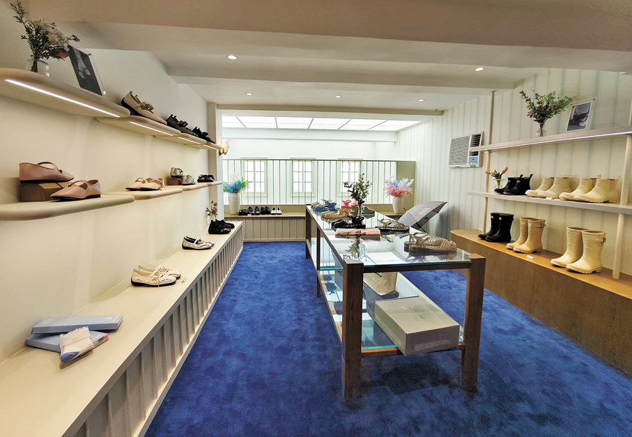 ●位於旗艦店二樓的設計