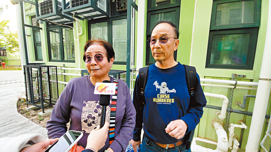●葉生、葉太入住樂善村，冀兩周暫 住期完結後有妥善安排。香港文匯報記者北山彥  攝