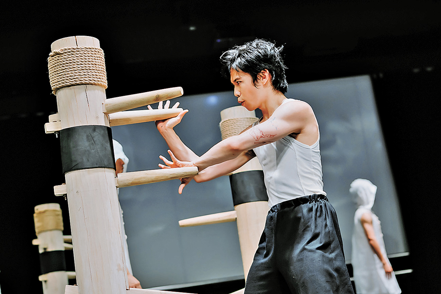 ●《武道》以李小龍的武術及人生哲學為主題。