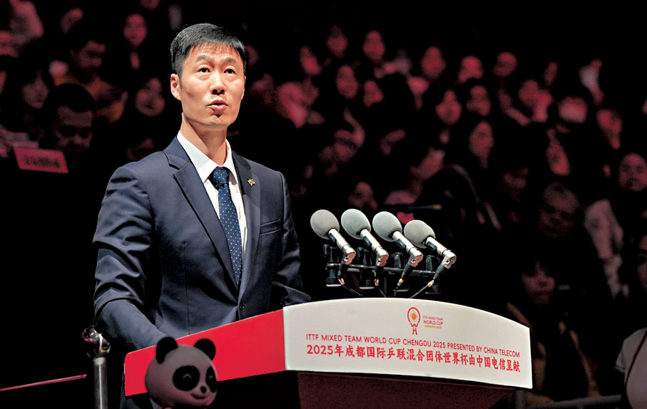 ●中國乒協主席王勵勤在國際乒聯混合團體世界盃開幕式上致辭。 新華社