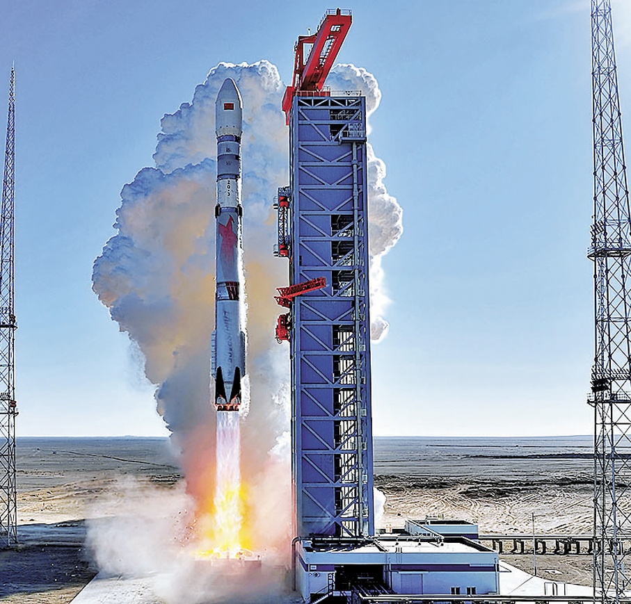 ●3日，朱雀三號遙一運載火箭在東風商業航天創新試驗區發射升空，按程序完成了飛行任務，二級火箭進入預定軌道。 中新社