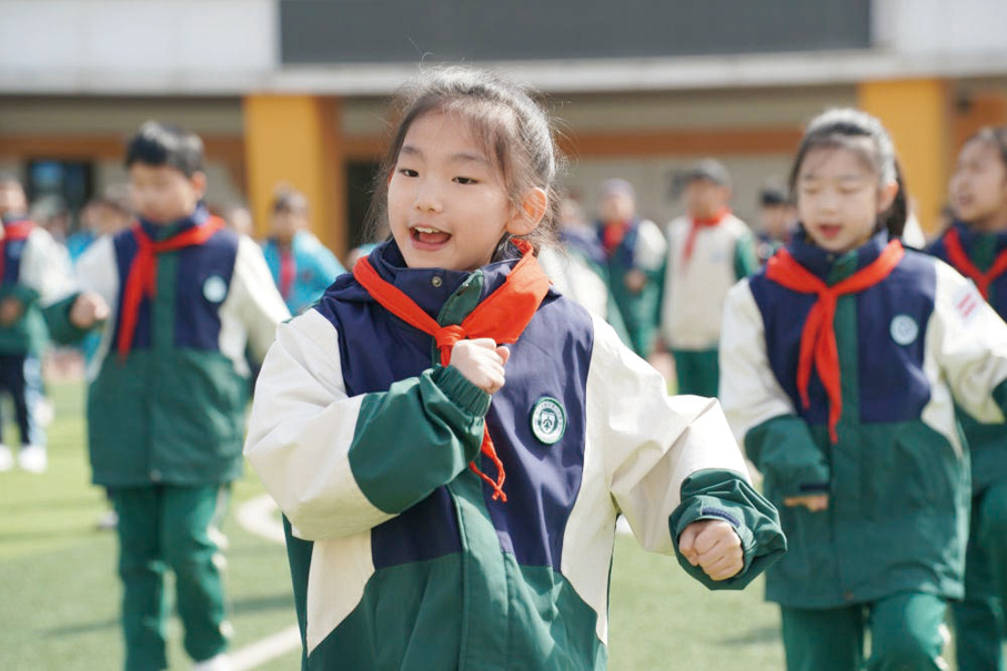 ●體教融合為青春鋪就更寬成長賽道。 （新華社）