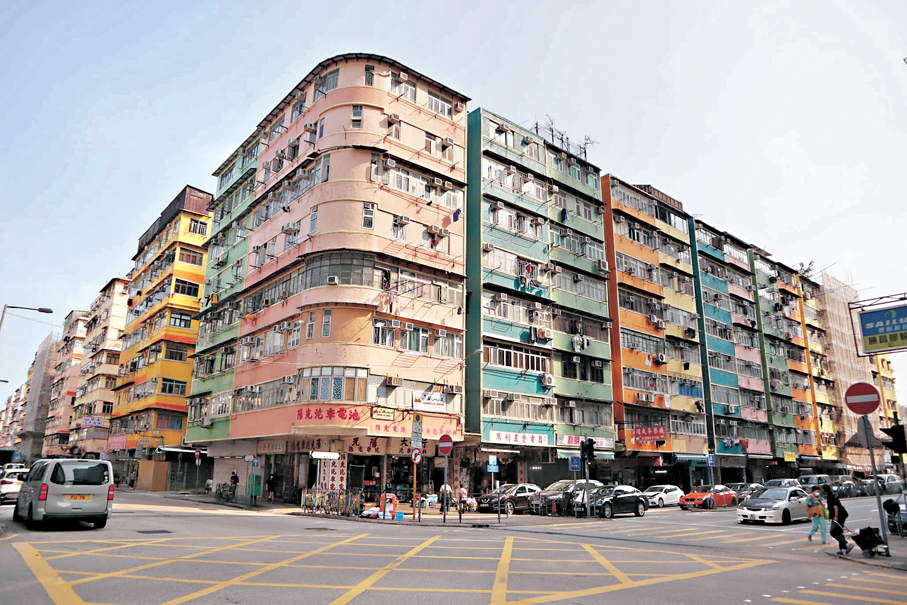 ●圖為「十三街」一帶的唐樓群。 資料圖片