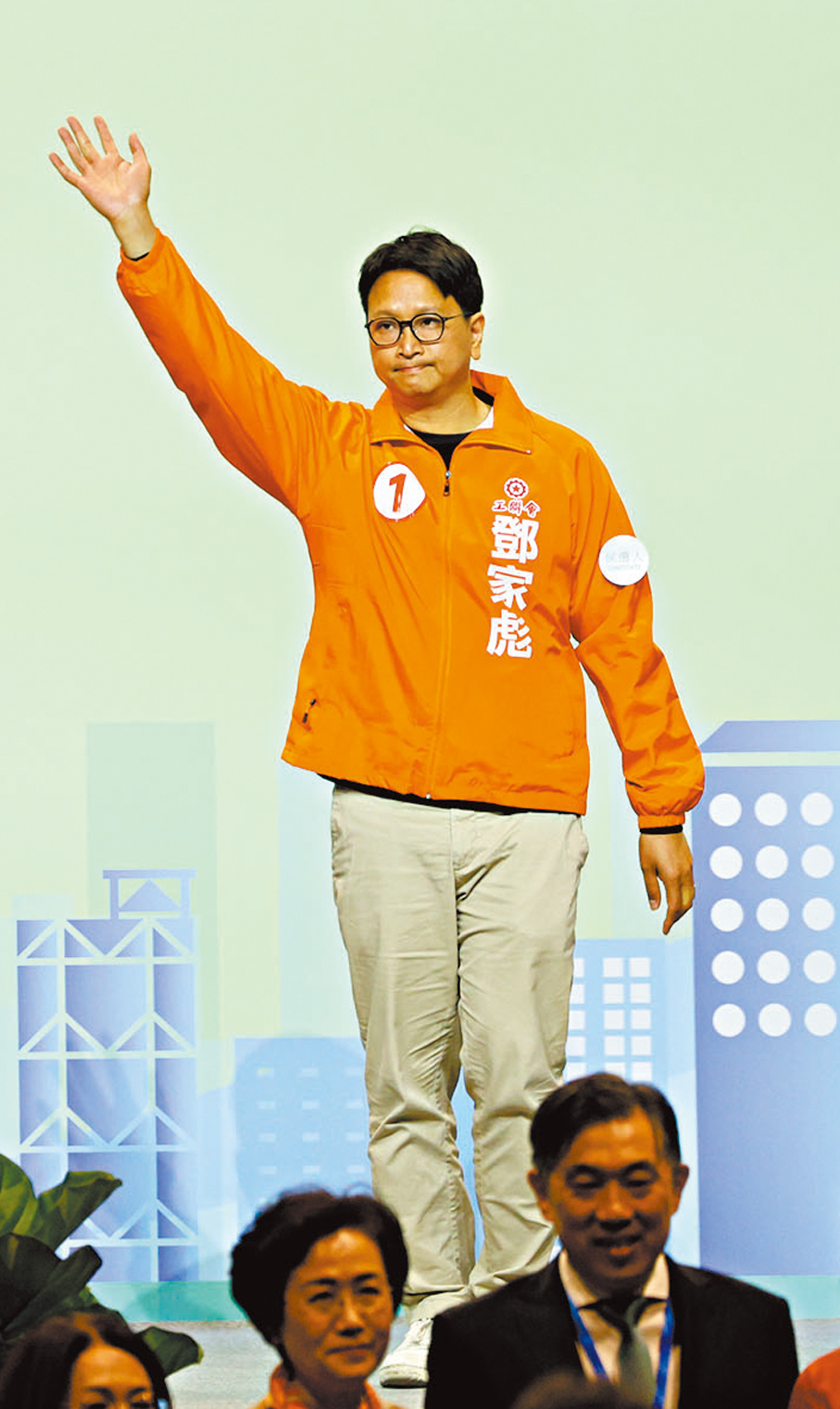 ●鄧家彪以53,675票榮登「票王」。 香港文匯報記者曾興偉  攝