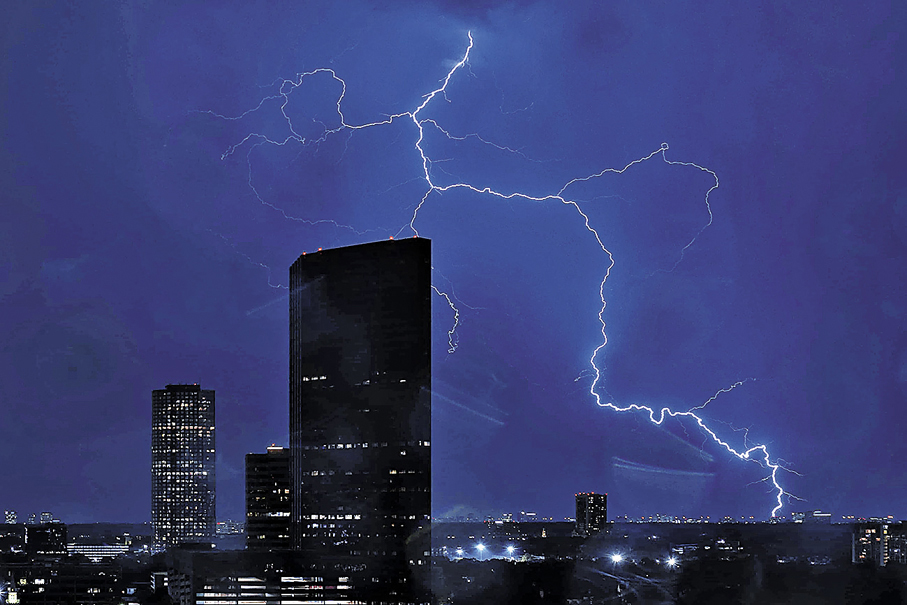 ●圖為地球上的閃電。 資料圖片