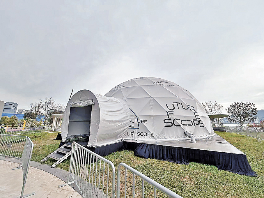 ●團隊利用啟德的戶外空間打造展覽。