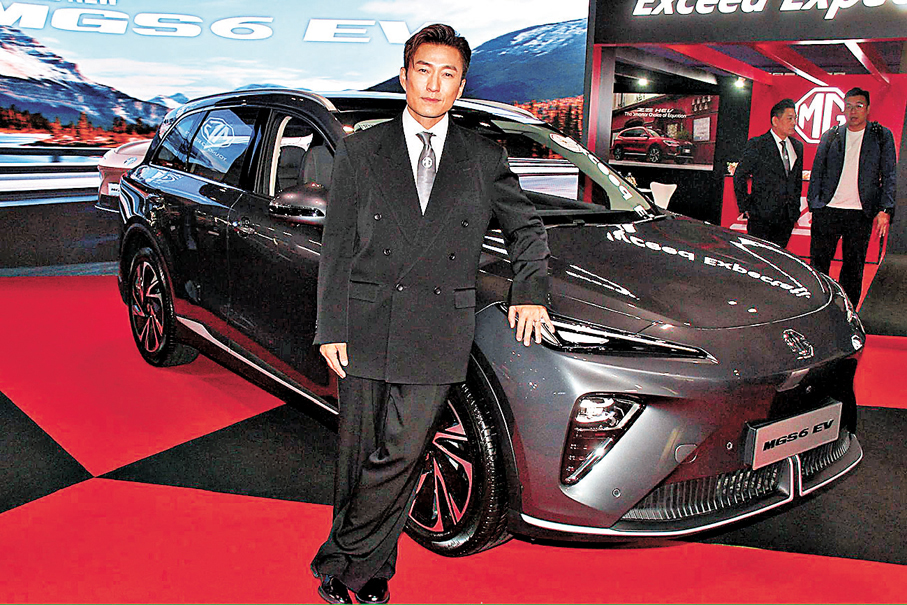 ●陳山聰表示買車最重視安全性。   香港文匯報記者達里 攝