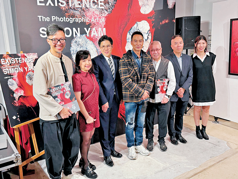 ●任達華獲一眾好友到場支持。香港文匯報記者阿祖 攝