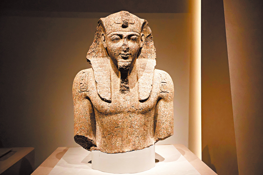 ●拉美西斯二世半身像