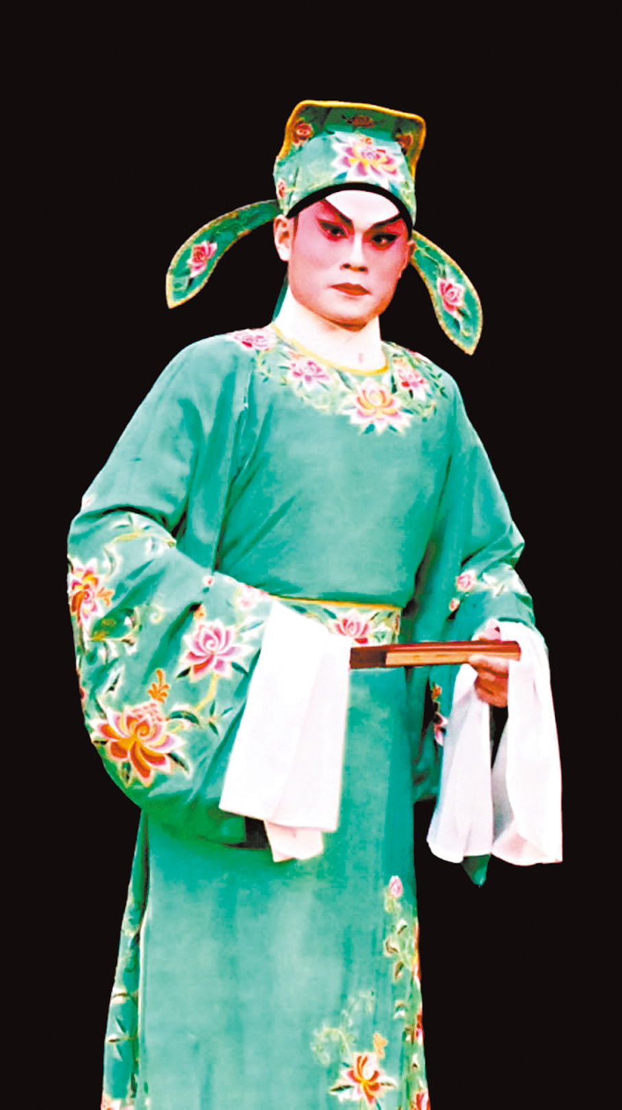 ●是次小生乃黎耀威。