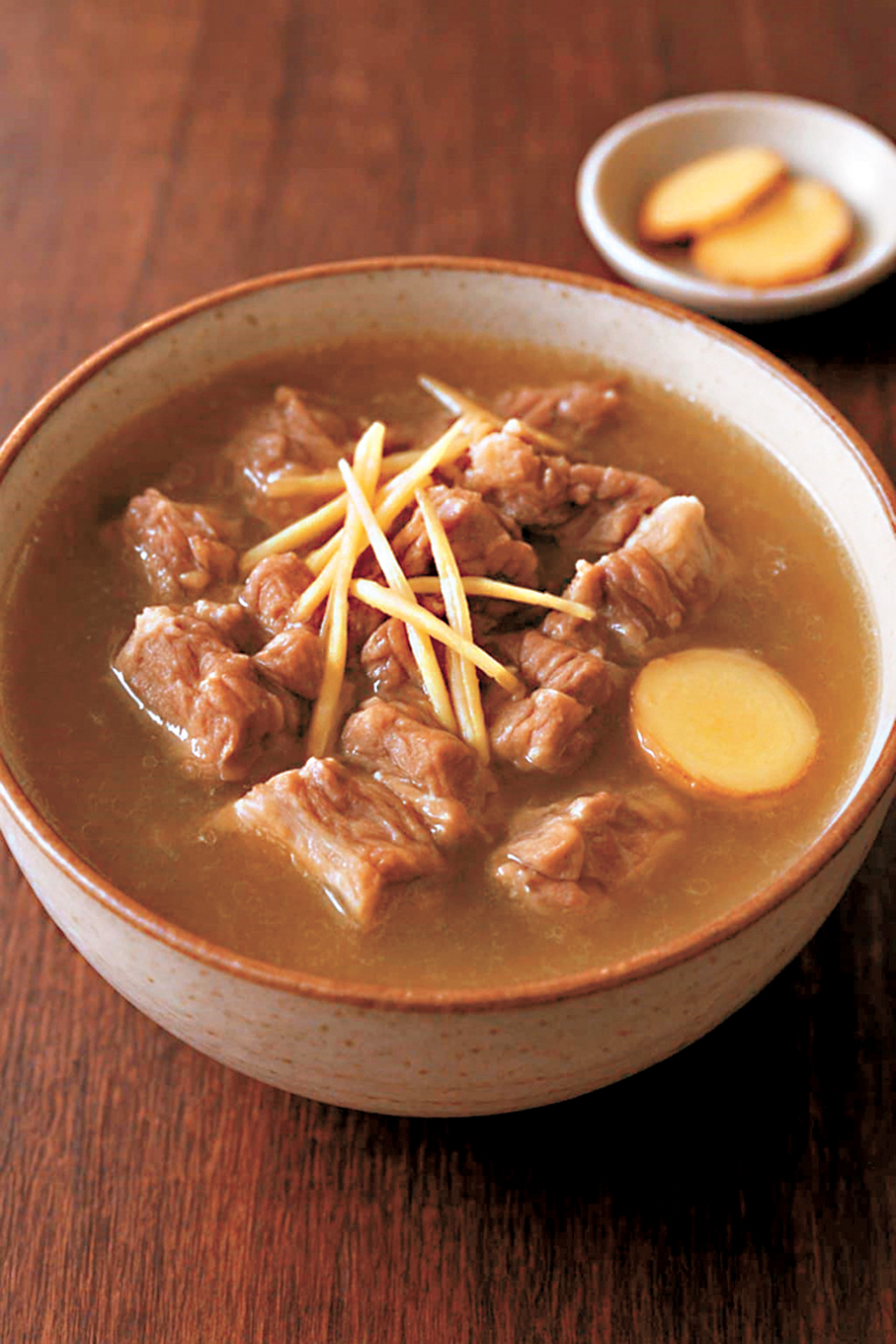 當歸生薑羊肉湯（溫補氣血）