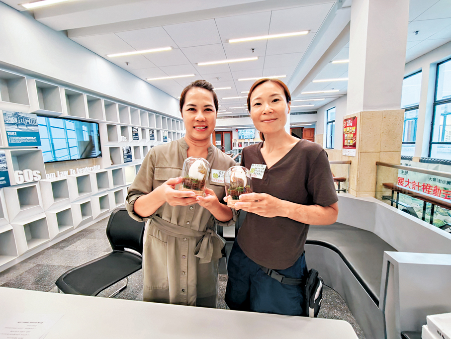 ●香港智慧城市藍圖2.0暨智慧鄉郊工作小組成員葉彩燕(左)希望幫助有藝術潛能的青年找出路。