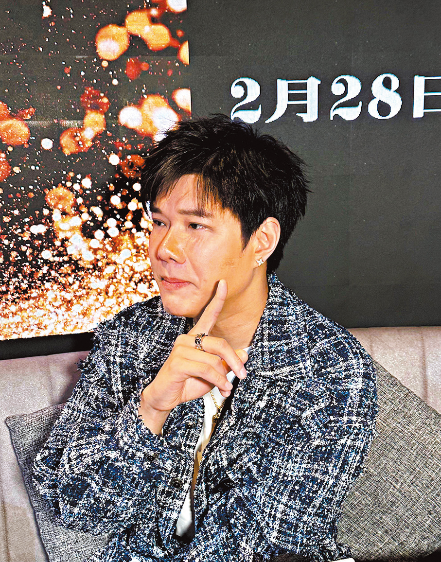 ●張與辰剛做了一個面部縫針的小手術。香港文匯報記者子棠  攝