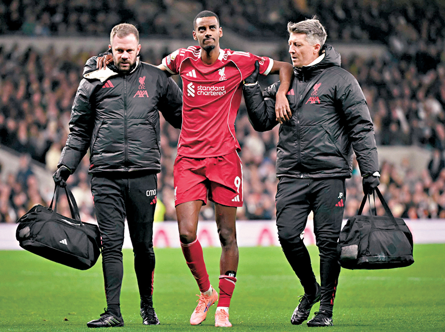 ●伊沙克（中）將長期缺陣。  法新社