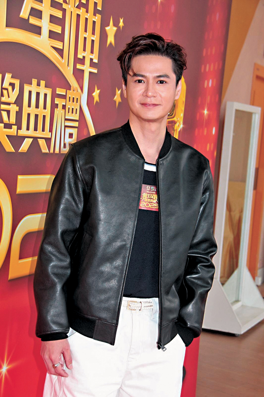 ●羅子溢近日秘密落區為視帝獎拉票。  香港文匯報記者達里 攝