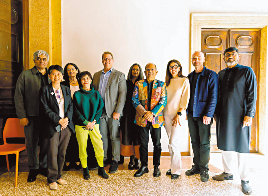 ●劉文君於威尼斯參加外訪活動。  受訪者供圖