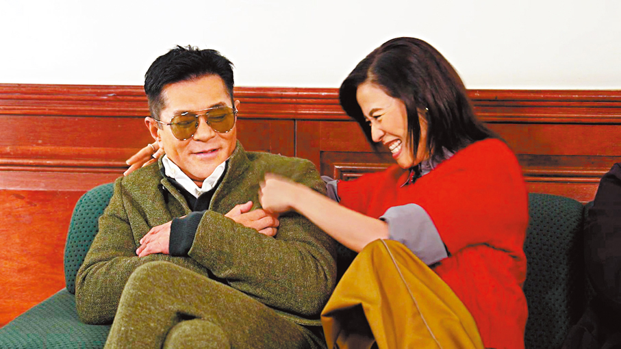 ●宣萱氣到「狂打」古仔。 TVB供圖