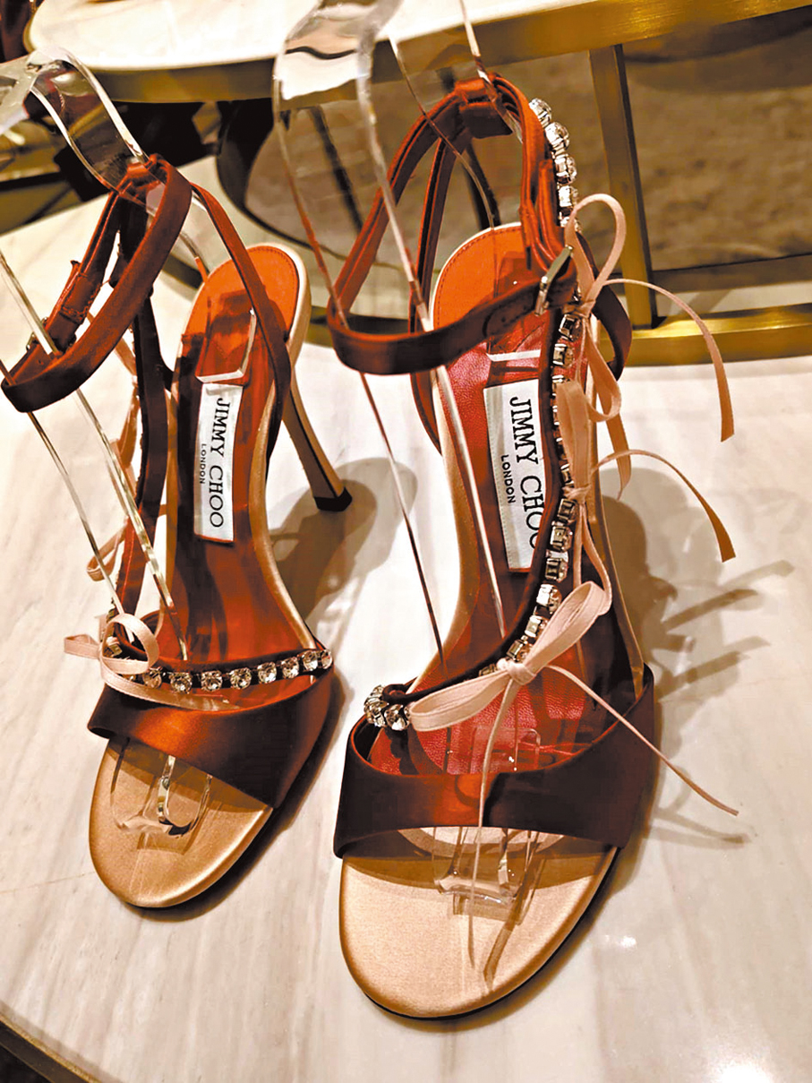 ●冬季系列水晶及蝴蝶結細節