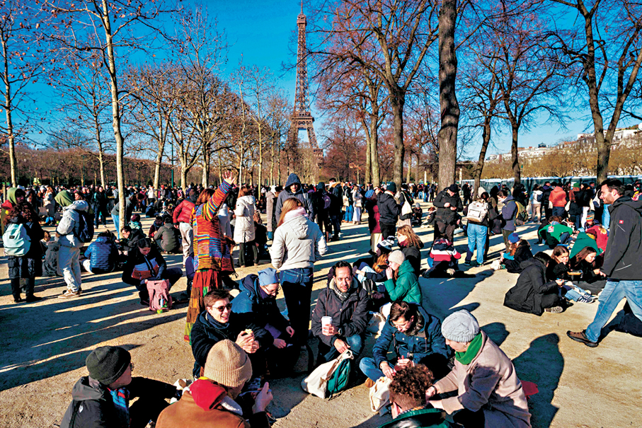 ●法國民眾的錢包新一年將面臨再度縮水。 法新社