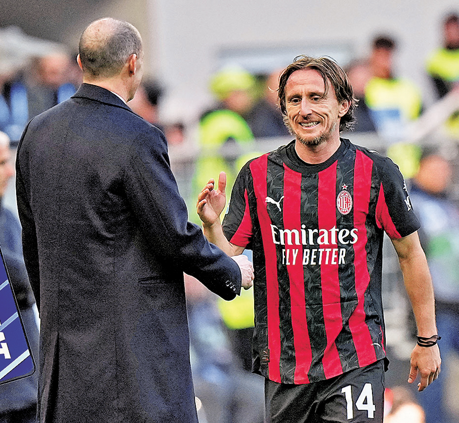 ●老將莫迪歷激活AC米蘭鋒線。 資料圖片