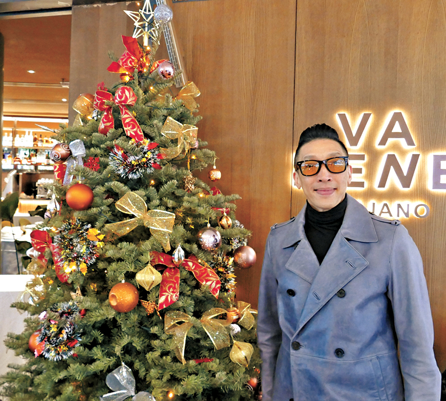 ●煒唐祝讀者聖誕快樂、新年進步。