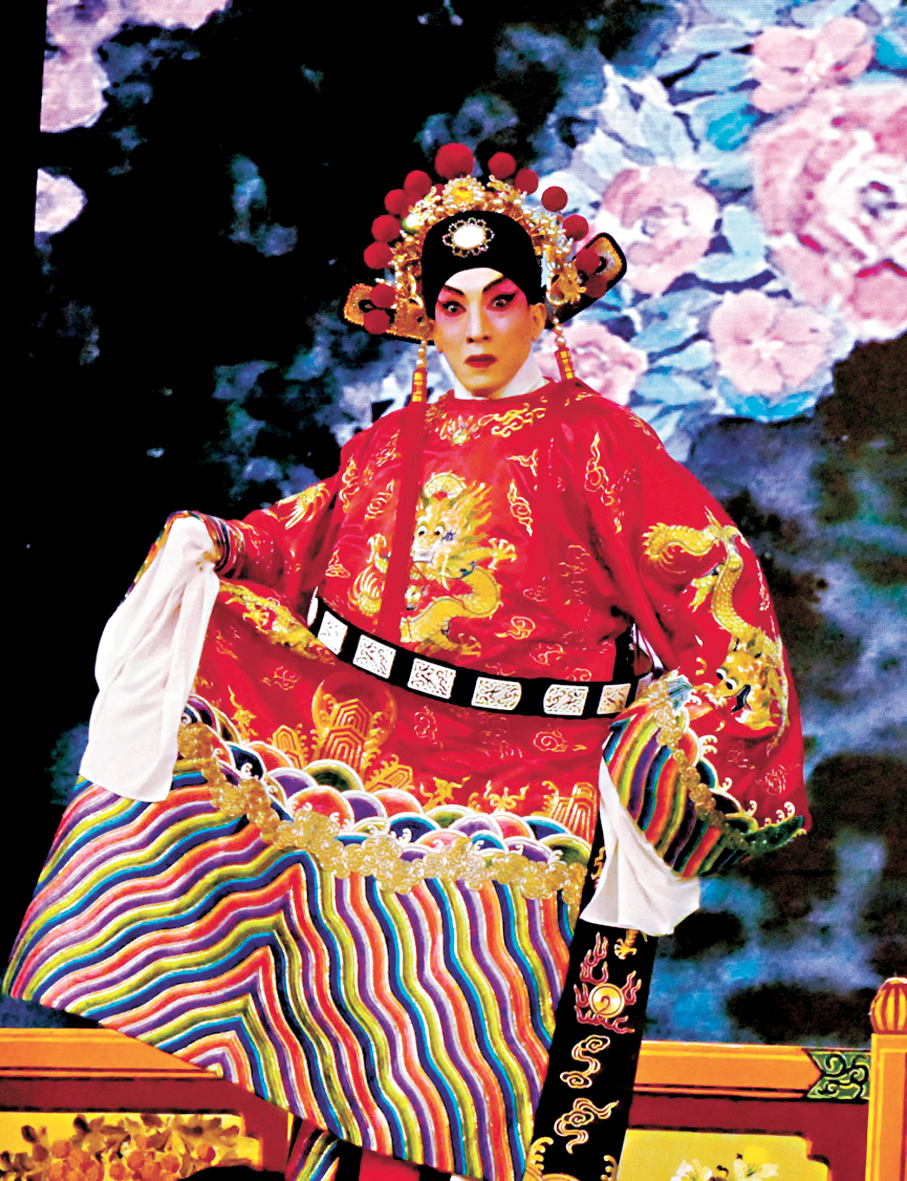 ●煒唐熱愛舞台，不斷嘗試新戲路。