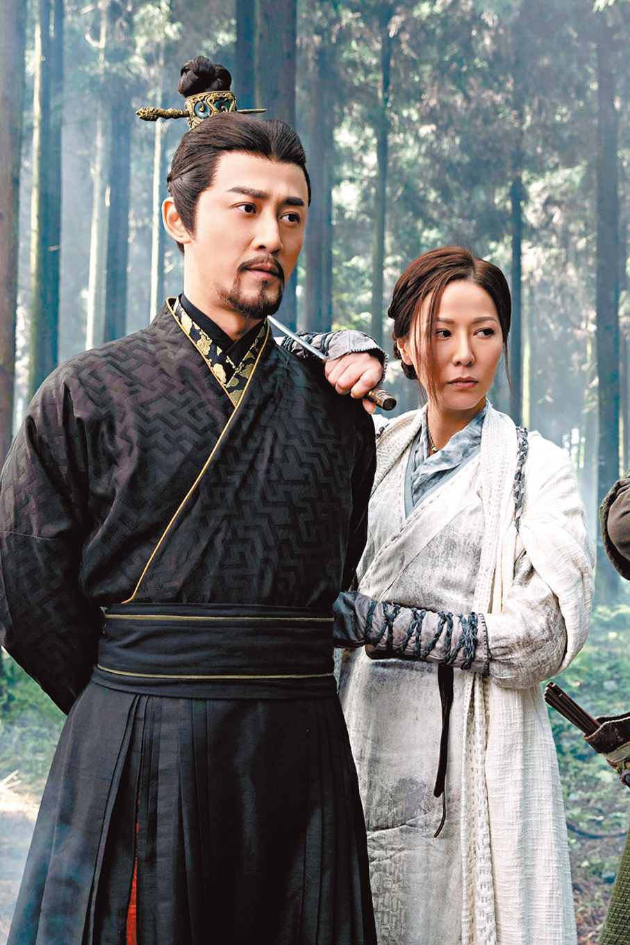 ●歲月似乎沒在滕麗名（右）的身上留下痕跡。