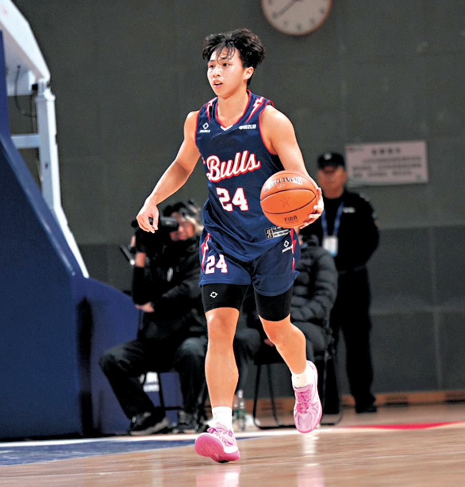 ●吳委峻自去年加盟香港金牛以來首次正選披甲。  香港金牛圖片