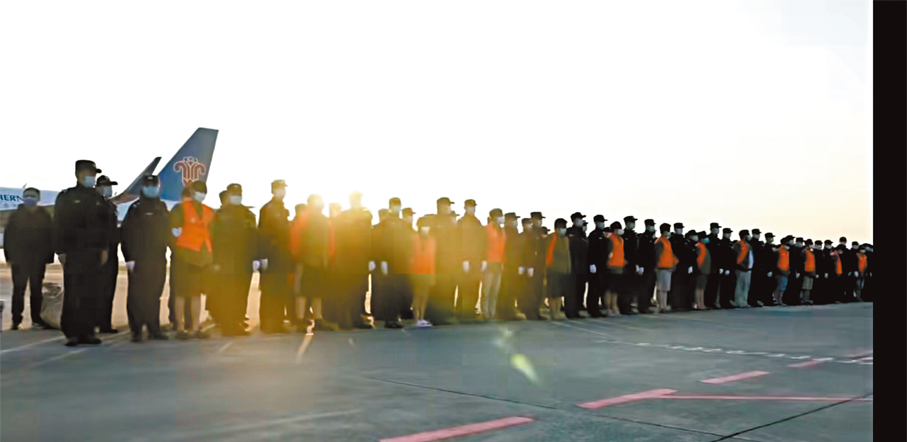 ●2025年12月，中緬泰聯合打擊電信網絡詐騙犯罪，1,178名緬甸妙瓦底中國籍涉詐疑犯被分批押解回國。 資料圖片