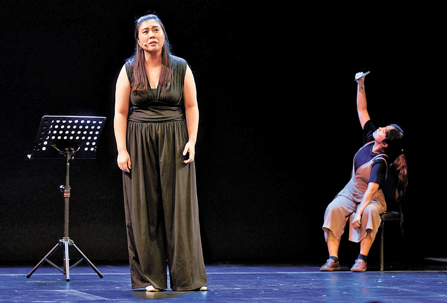 ●曾麗婷《在花園裏歌唱》表演現場。