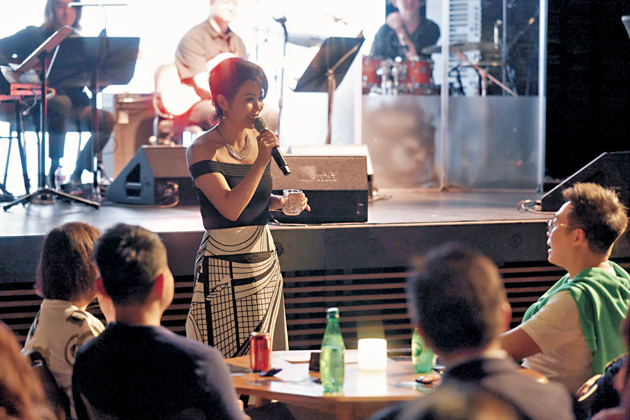 ●觀眾可在「西九夜延場」現場與演員近距離互動。