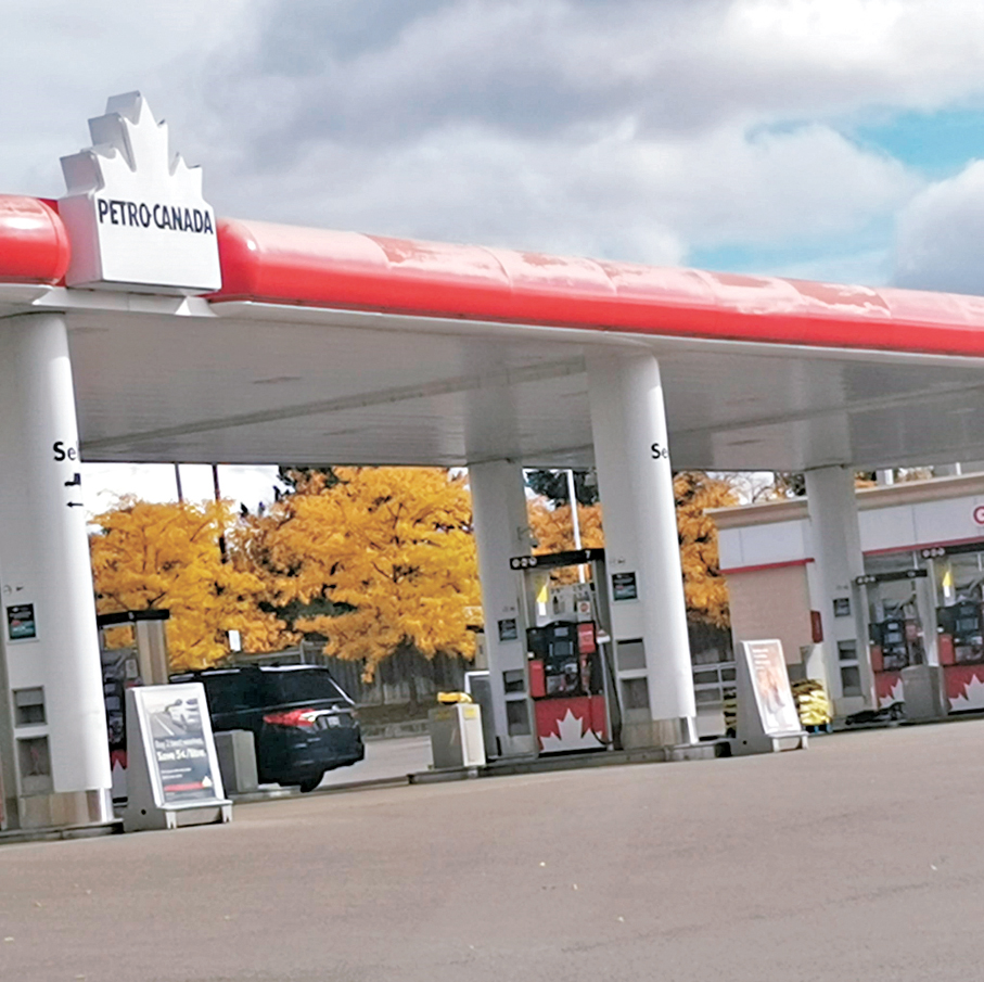 ●加國產油除了內銷外，還是主要外匯來源。     成小智 攝