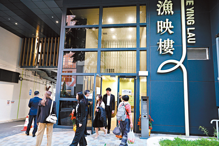 ● 政府有多種臨時安置方案，現正發布問卷蒐集宏福苑居民對長遠安置方案的意願。圖為各種供宏福苑居民入住的臨時安置選址。 資料圖片