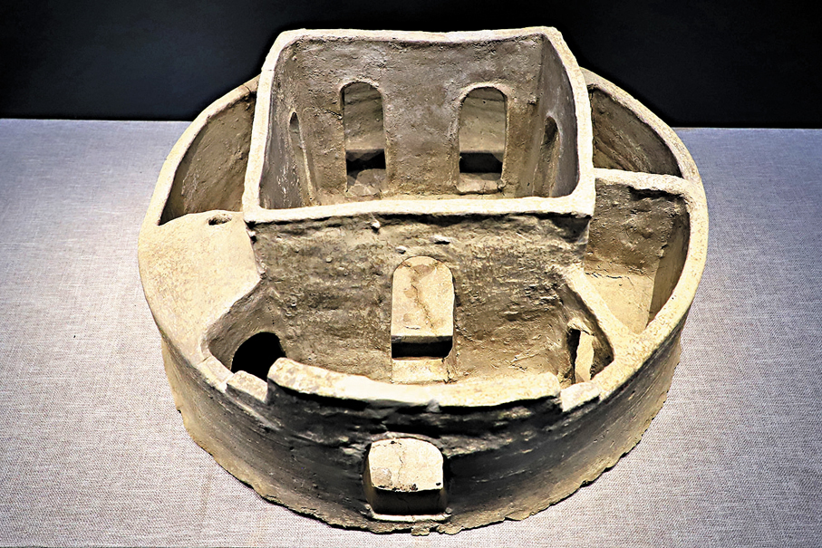 ●青銅時代早期房屋模型