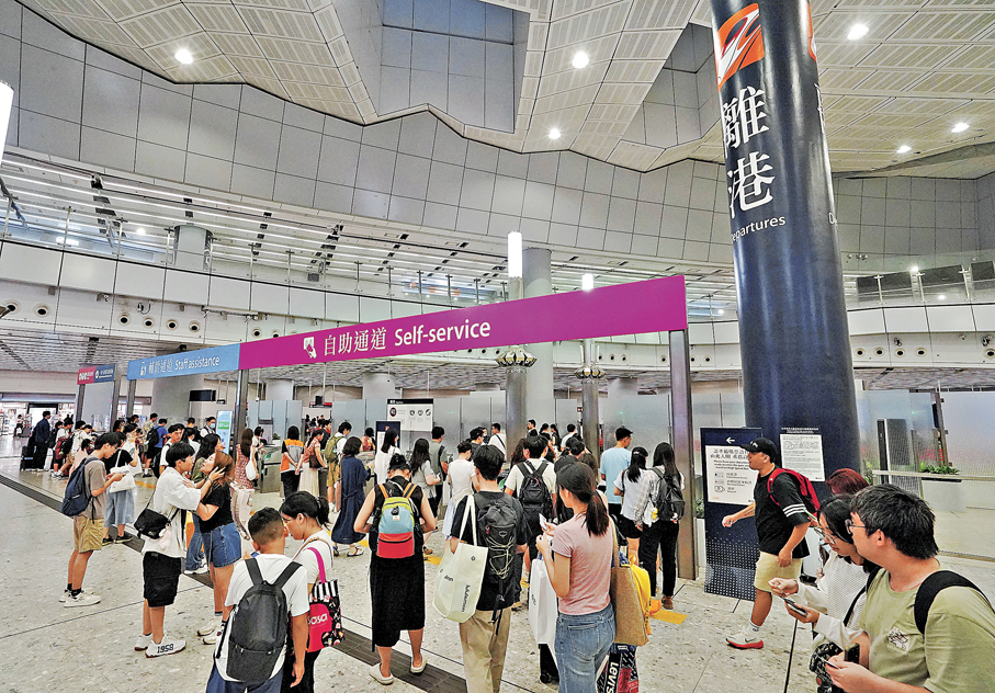 ●高鐵香港段服務即將迎來開通以來一次重要的里程碑式擴展。圖為高鐵西九龍站。 資料圖片