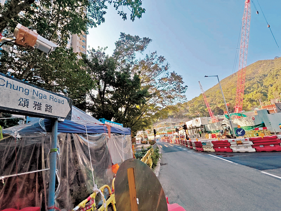 ●卜國明指，大埔頌雅路西的熟地是合適地點作易地重建，並可考慮用組裝合成建築法（MiC）興建。圖為大埔頌雅路西一帶。 資料圖片