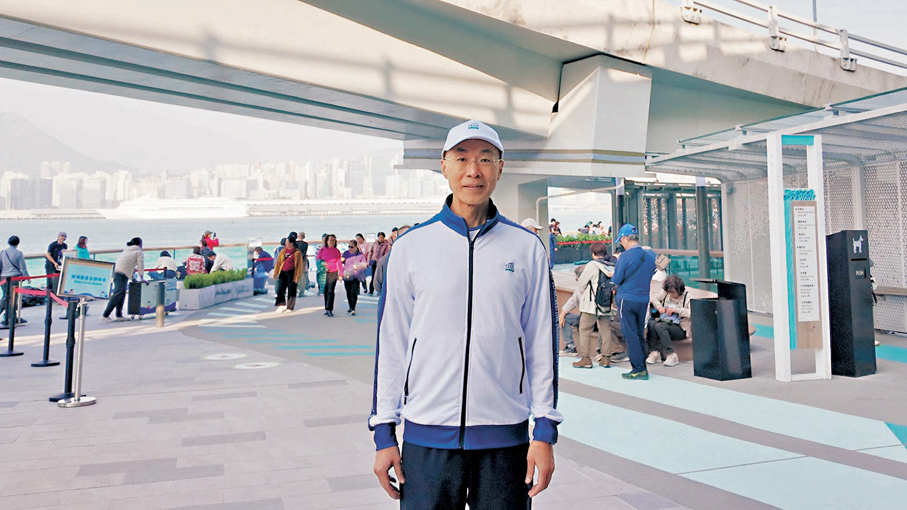 ●方學誠表示，東岸板道工程面對各種挑戰，團隊迎難而上，善用創新技術，並與不同持份者緊密協作，最終成功克服困難。 發展局網誌圖片