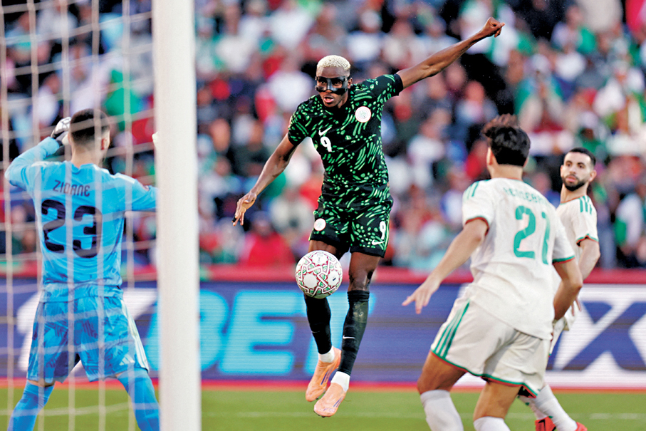 ●域陀奧森漢（中）替尼日利亞取得入球。  路透社