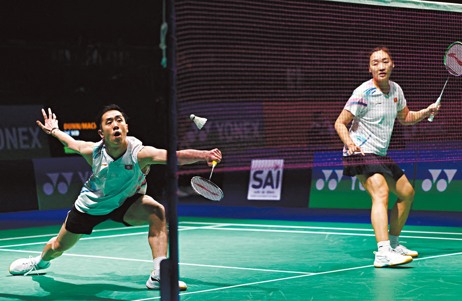 ●「鄧謝配」在比賽中。  路透社