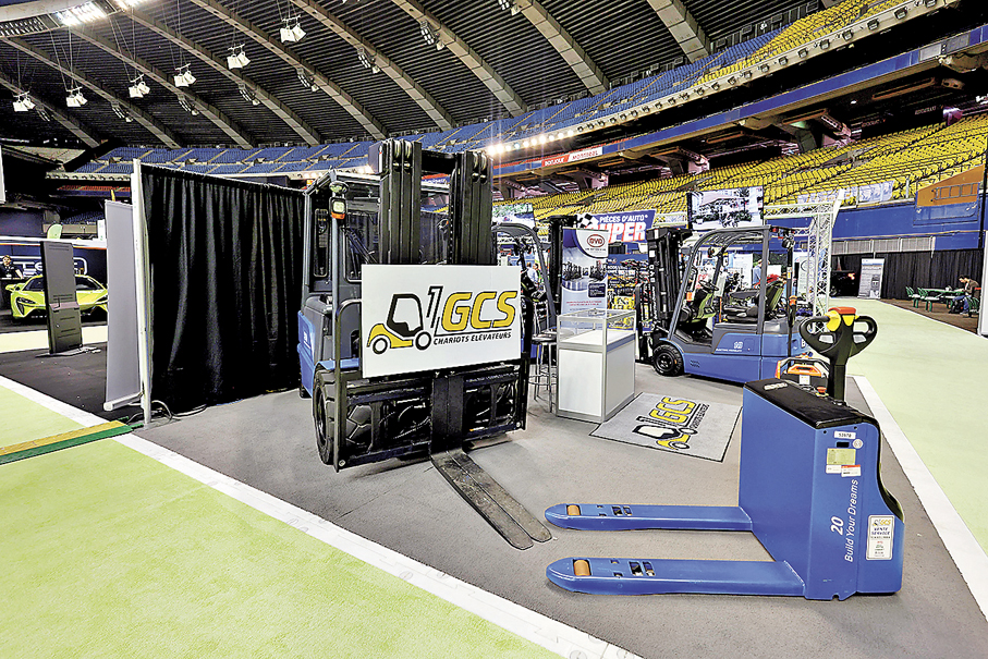 ●早前，中國企業比亞迪生產的新能源叉車在加拿大舉辦的第六屆蒙特利爾電動車展上亮相。 資料圖片